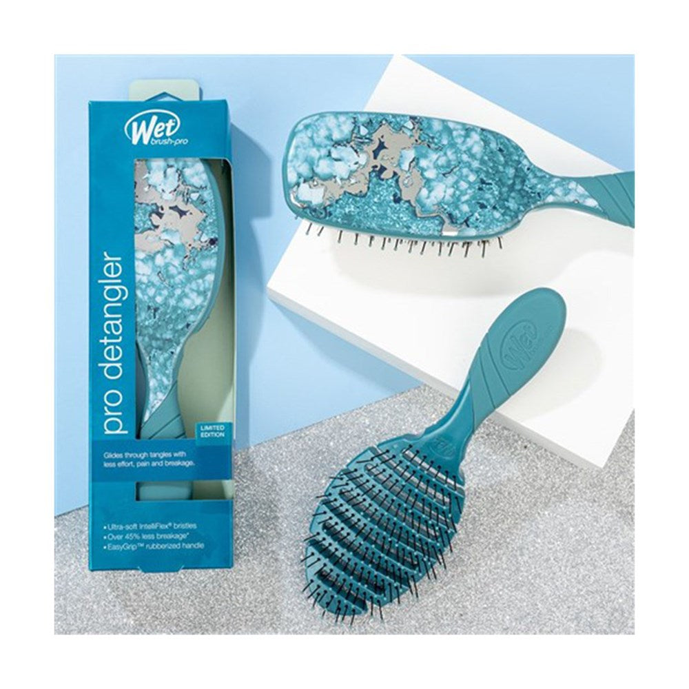 WetBrush Pro Mineral Etching Shine Enhancer Teal